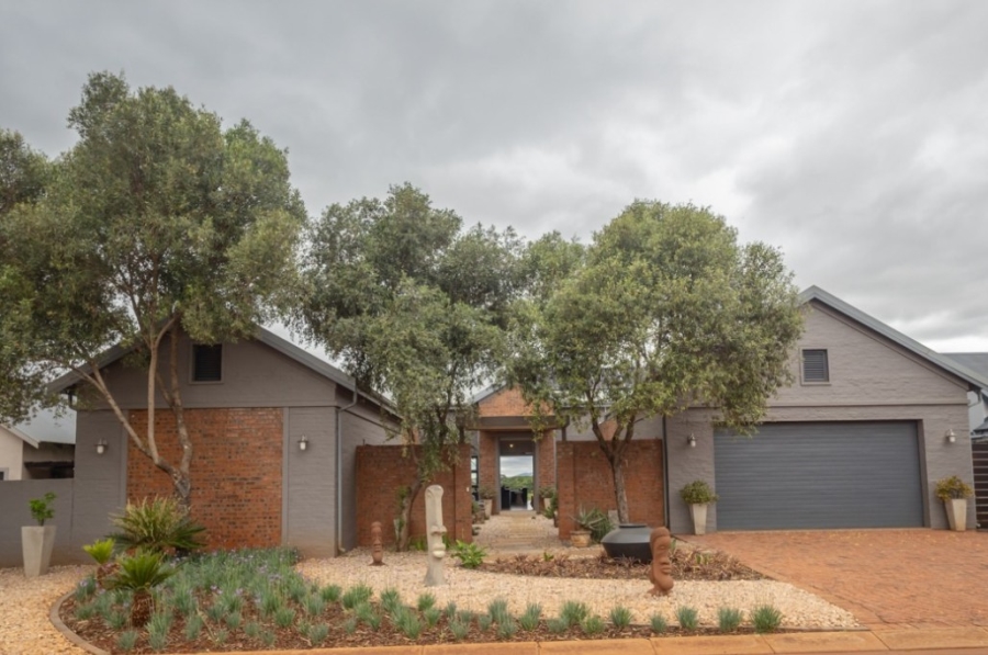 4 Bedroom Property for Sale in The Coves North West